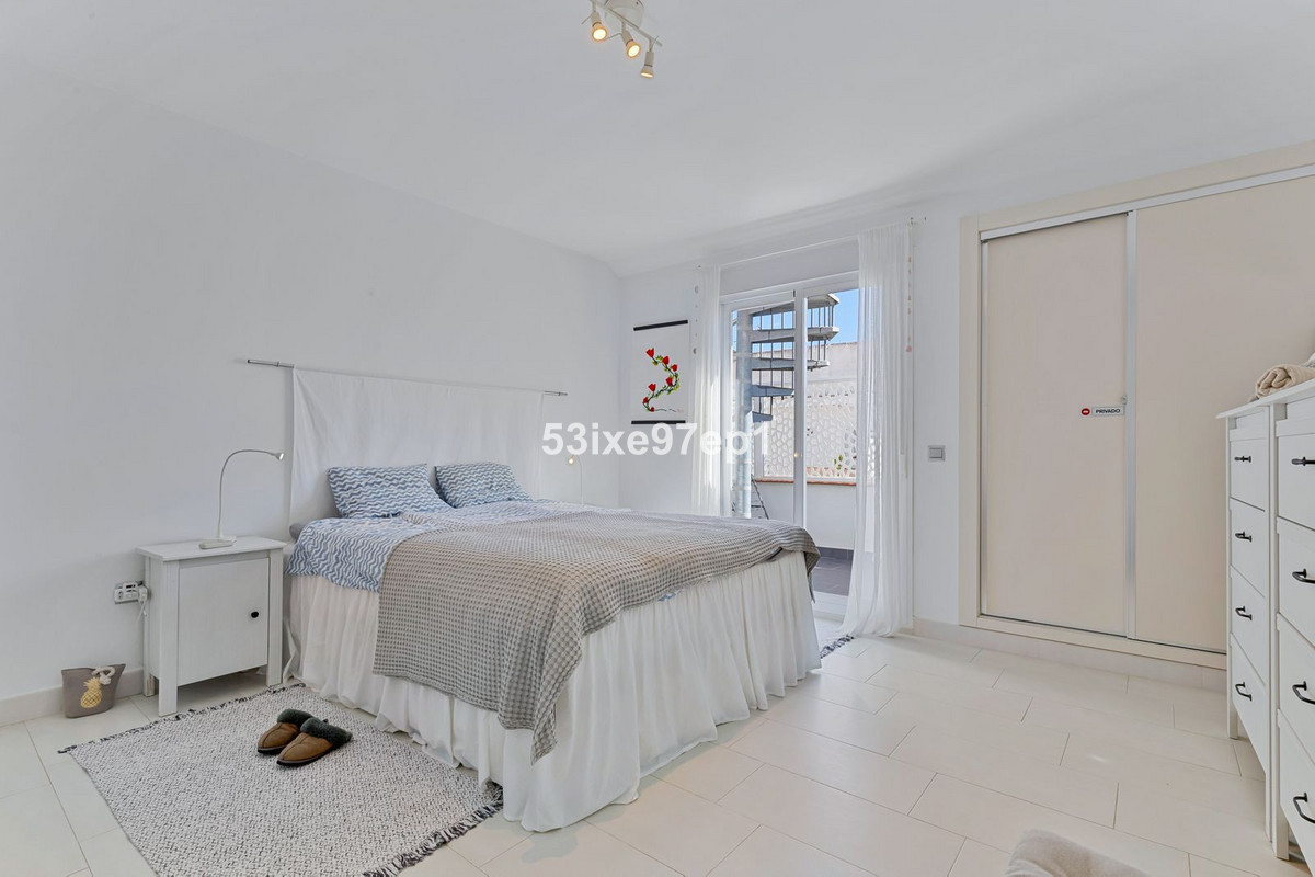 Se vende Ático de 2 dormitorios en Costa Del Sol, Málaga, España