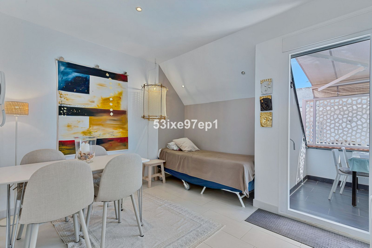 Se vende Ático de 2 dormitorios en Costa Del Sol, Málaga, España