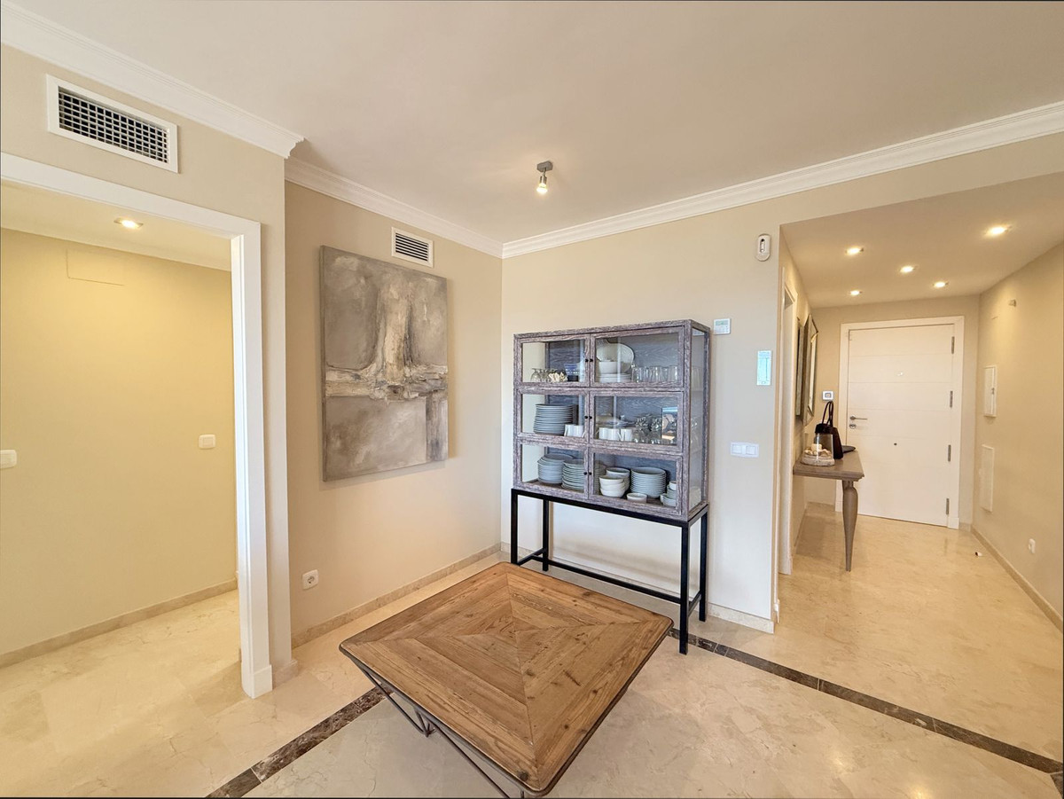 2 Bed Apartment for sale in La Duquesa Costa Del Sol, Málaga, Spain