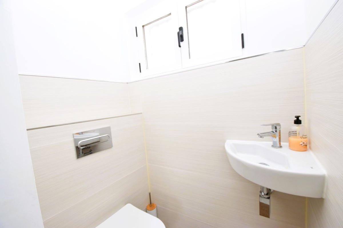 Se vende Adosada de 3 dormitorios en Costa Del Sol, Málaga, España