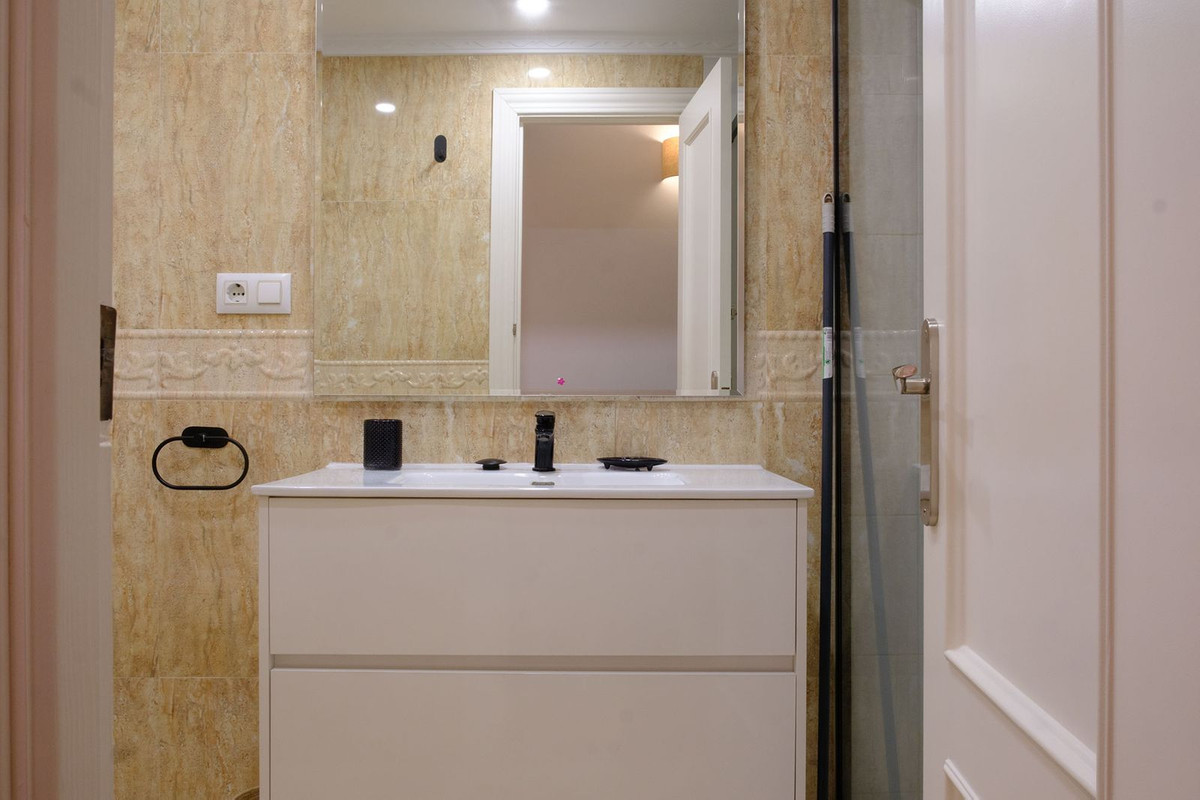 2 Bed Apartment for sale in Málaga Centro Costa Del Sol, Málaga, Spain