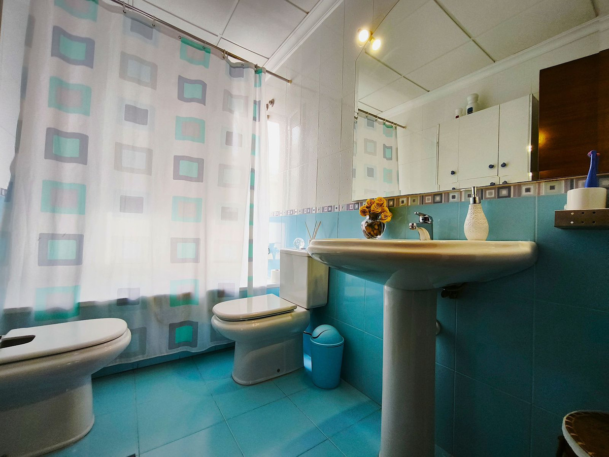 4 Bed Townhouse for sale in Alicante Costa Blanca, Alicante, Spain
