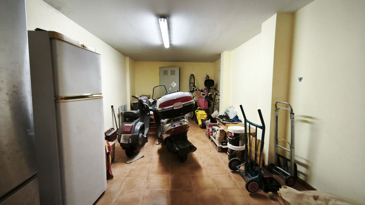 4 Bed Townhouse for sale in Alicante Costa Blanca, Alicante, Spain
