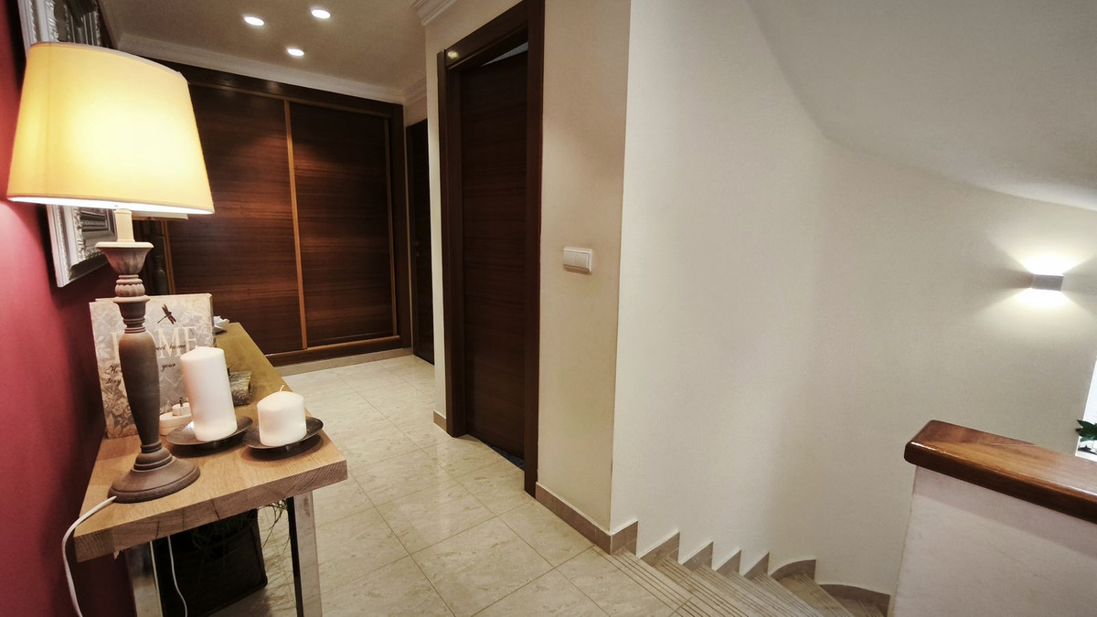 4 Bed Townhouse for sale in Alicante Costa Blanca, Alicante, Spain