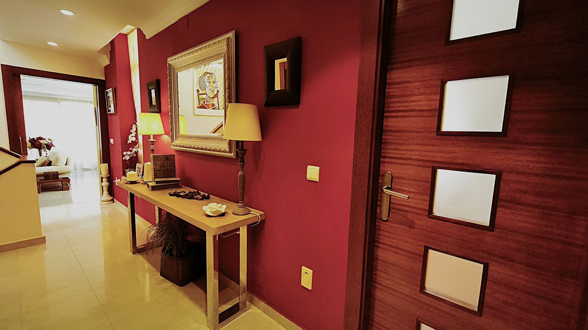 4 Bed Townhouse for sale in Alicante Costa Blanca, Alicante, Spain