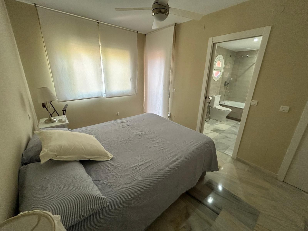 4 Bed Townhouse for sale in Benahavís Costa Del Sol, Málaga, Spain