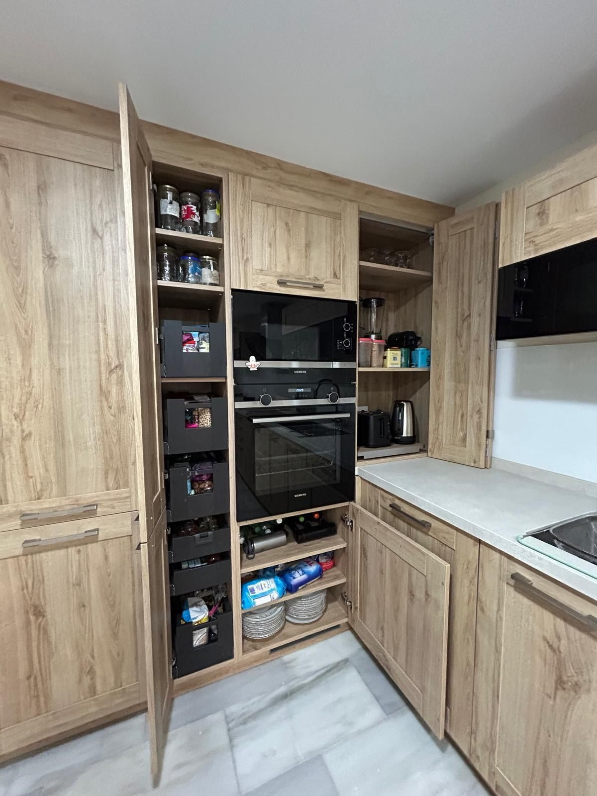 4 Bed Townhouse for sale in Benahavís Costa Del Sol, Málaga, Spain