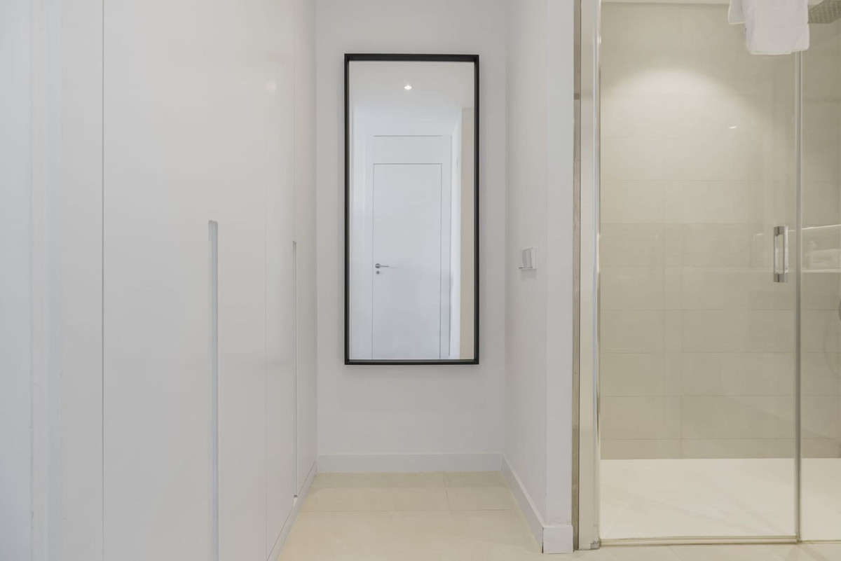 2 Bed Apartment for sale in Higueron Costa Del Sol, Málaga, Spain