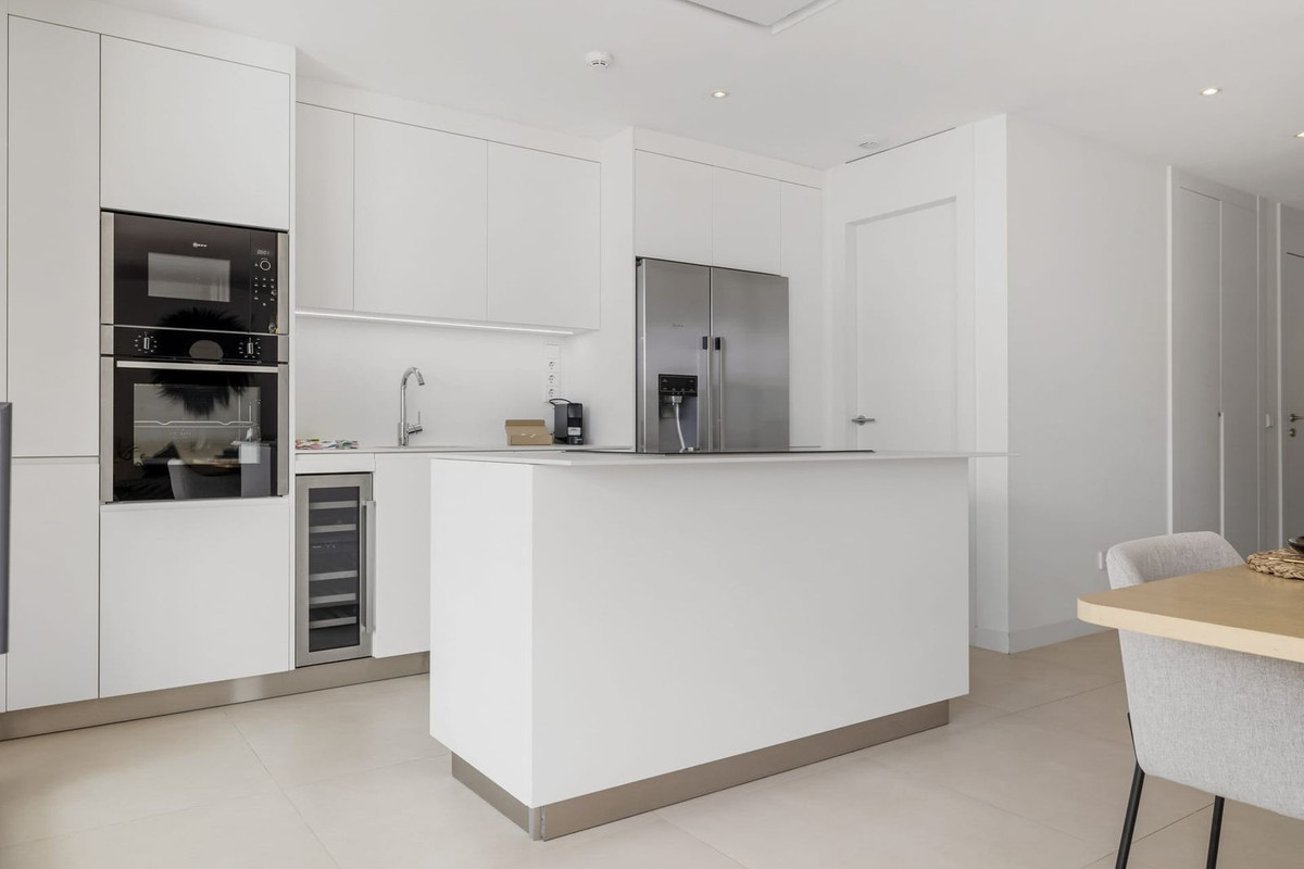 2 Bed Apartment for sale in Higueron Costa Del Sol, Málaga, Spain