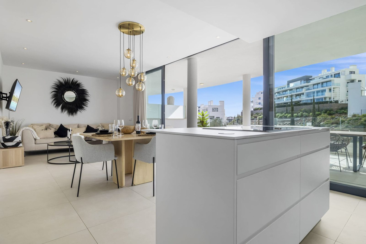 2 Bed Apartment for sale in Higueron Costa Del Sol, Málaga, Spain