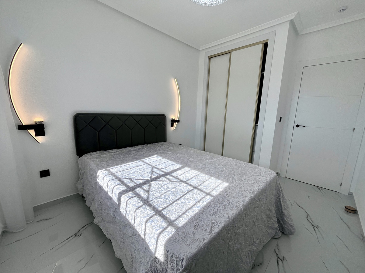 1 Bed Apartment for sale in Playa Flamenca Costa Blanca, Alicante, Spain