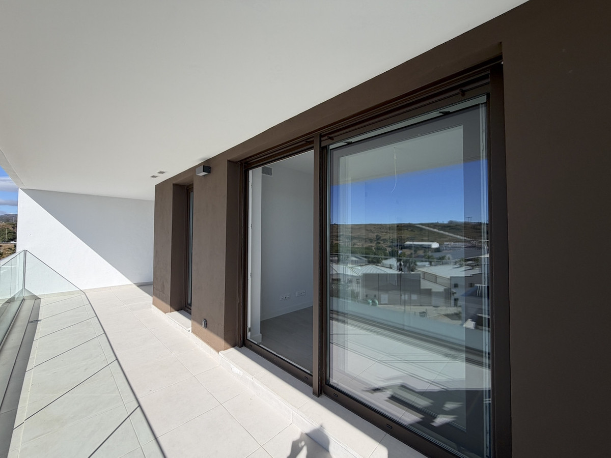 Se vende Apartamento Planta Media de 3 dormitorios en Costa Del Sol, Málaga, España