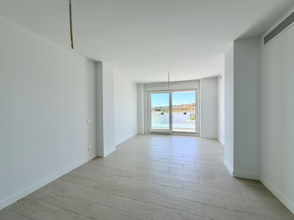 Se vende Apartamento Planta Media de 3 dormitorios en Costa Del Sol, Málaga, España