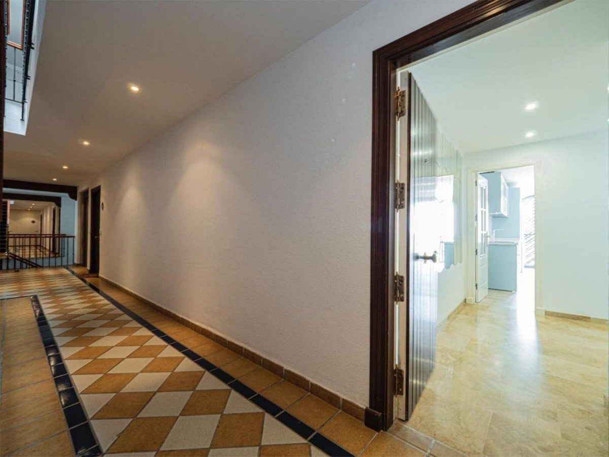 Se vende Apartamento Planta Media de 2 dormitorios en Costa Del Sol, Málaga, España