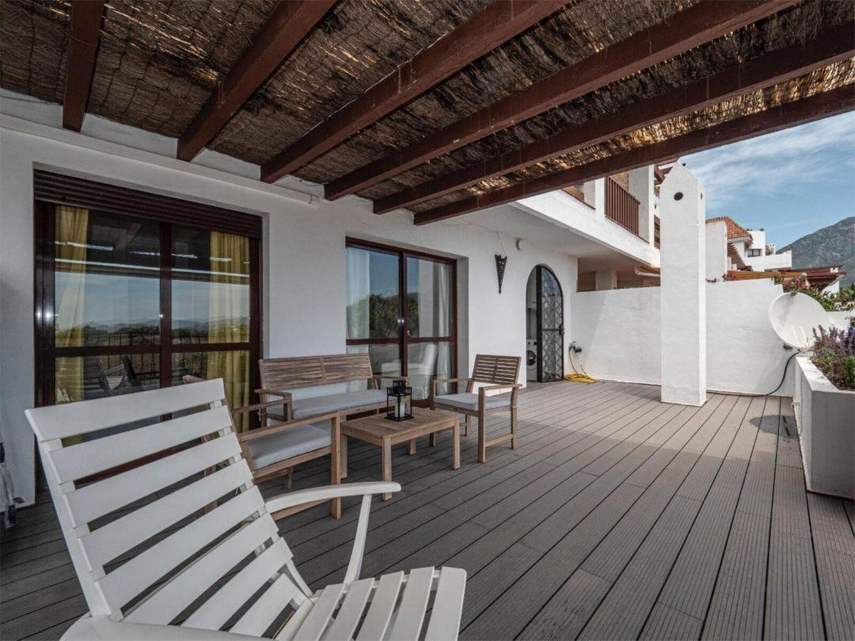 Se vende Apartamento Planta Media de 2 dormitorios en Costa Del Sol, Málaga, España