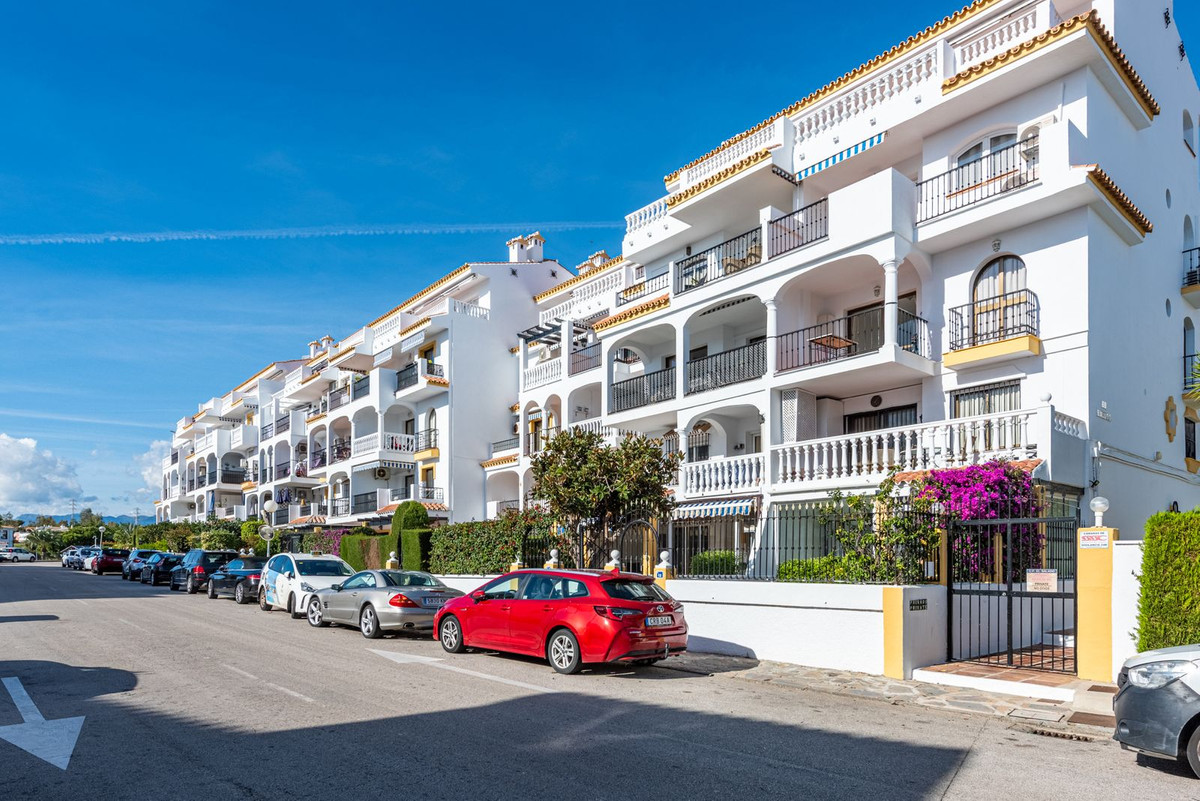 2 Bed Apartment for sale in Riviera Del Sol Costa Del Sol, Málaga, Spain