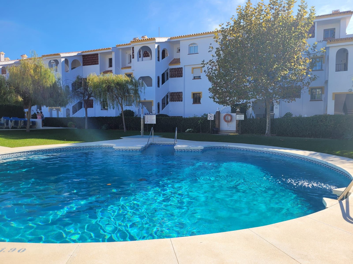 2 Bed Apartment for sale in Riviera Del Sol Costa Del Sol, Málaga, Spain