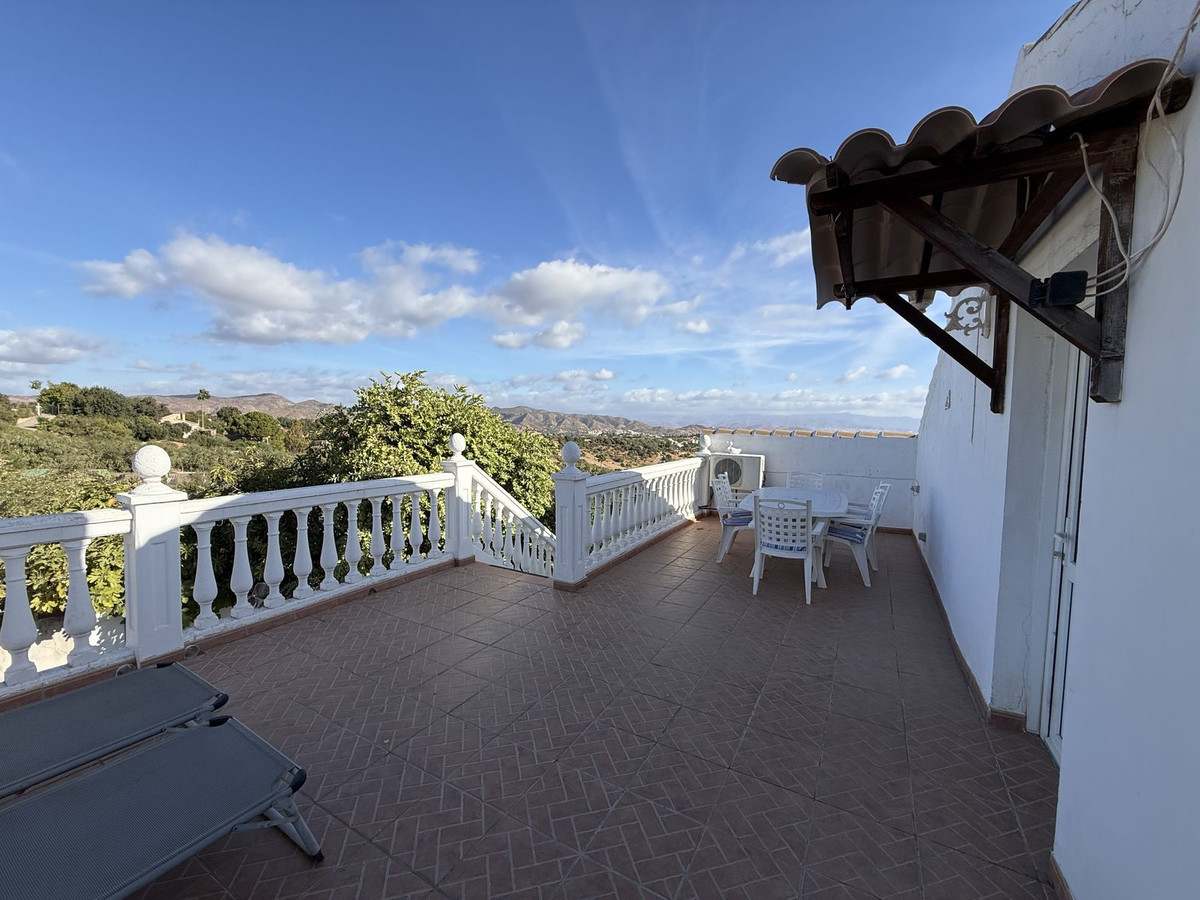 Se vende Finca - Cortijo de 6 dormitorios en Costa Del Sol, Málaga, España