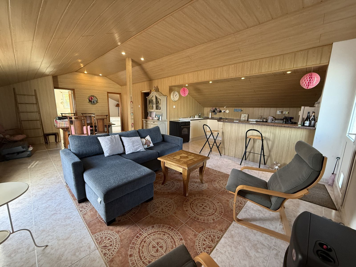 Se vende Finca - Cortijo de 6 dormitorios en Costa Del Sol, Málaga, España