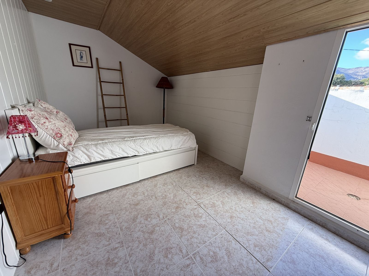 Se vende Finca - Cortijo de 6 dormitorios en Costa Del Sol, Málaga, España