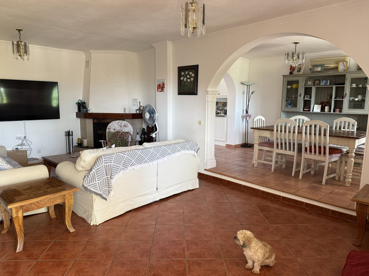 Se vende Finca - Cortijo de 6 dormitorios en Costa Del Sol, Málaga, España