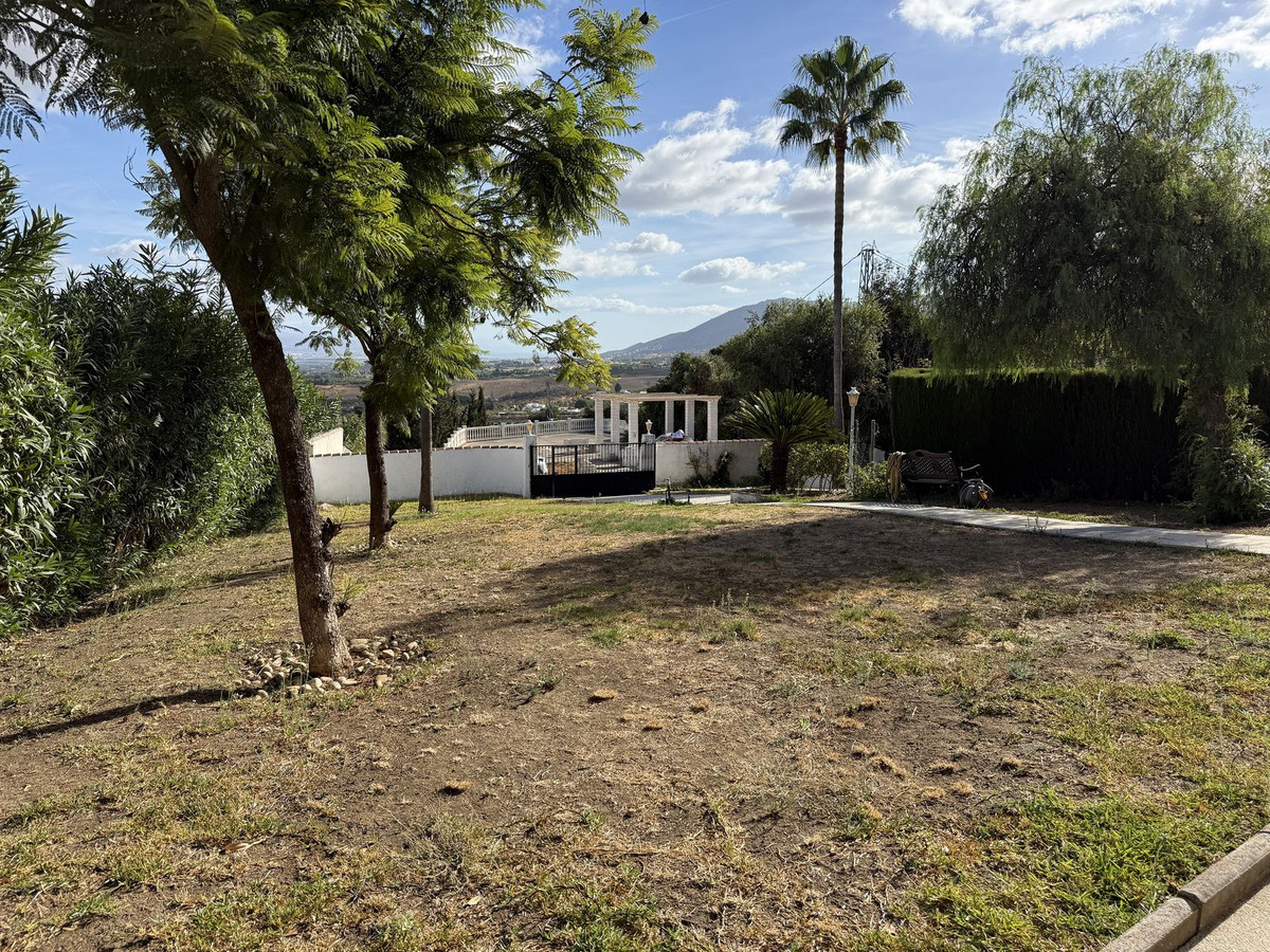 Se vende Finca - Cortijo de 6 dormitorios en Costa Del Sol, Málaga, España