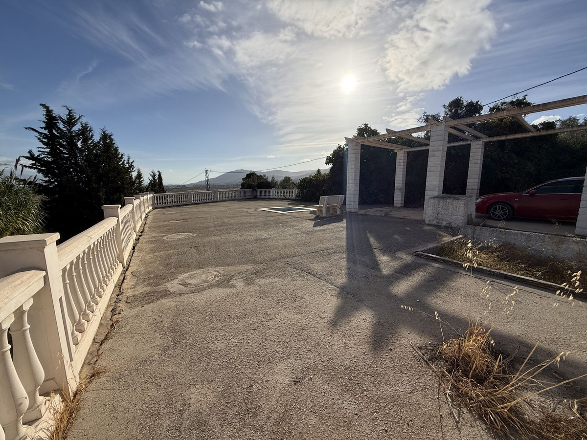 Se vende Finca - Cortijo de 6 dormitorios en Costa Del Sol, Málaga, España