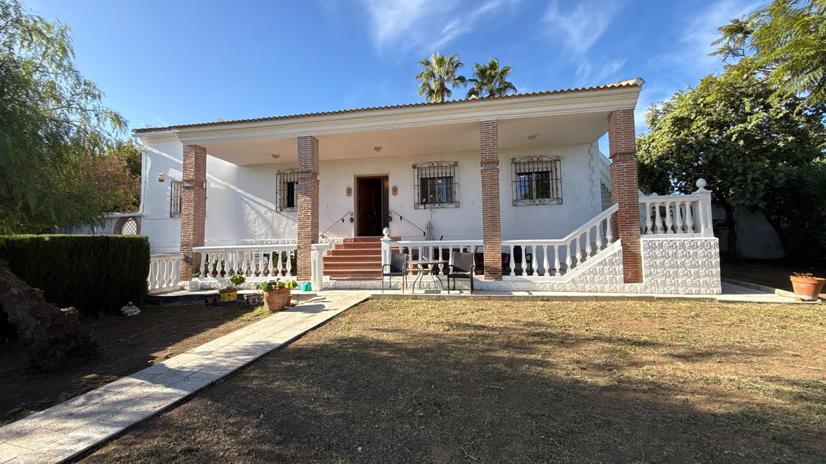 Se vende Finca - Cortijo de 6 dormitorios en Costa Del Sol, Málaga, España