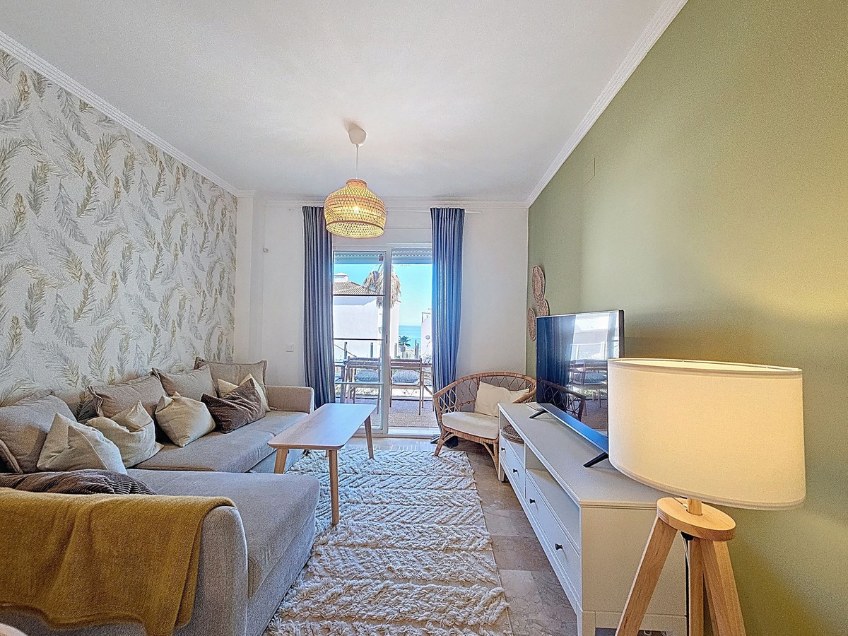 3 Bed Apartment for sale in Manilva Costa Del Sol, Málaga, Spain