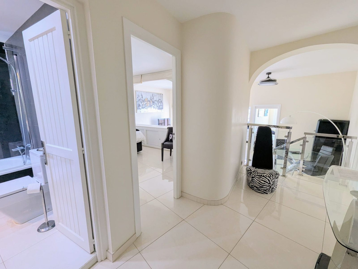 2 Bed Apartment for sale in Puerto De Cabopino Costa Del Sol, Málaga, Spain