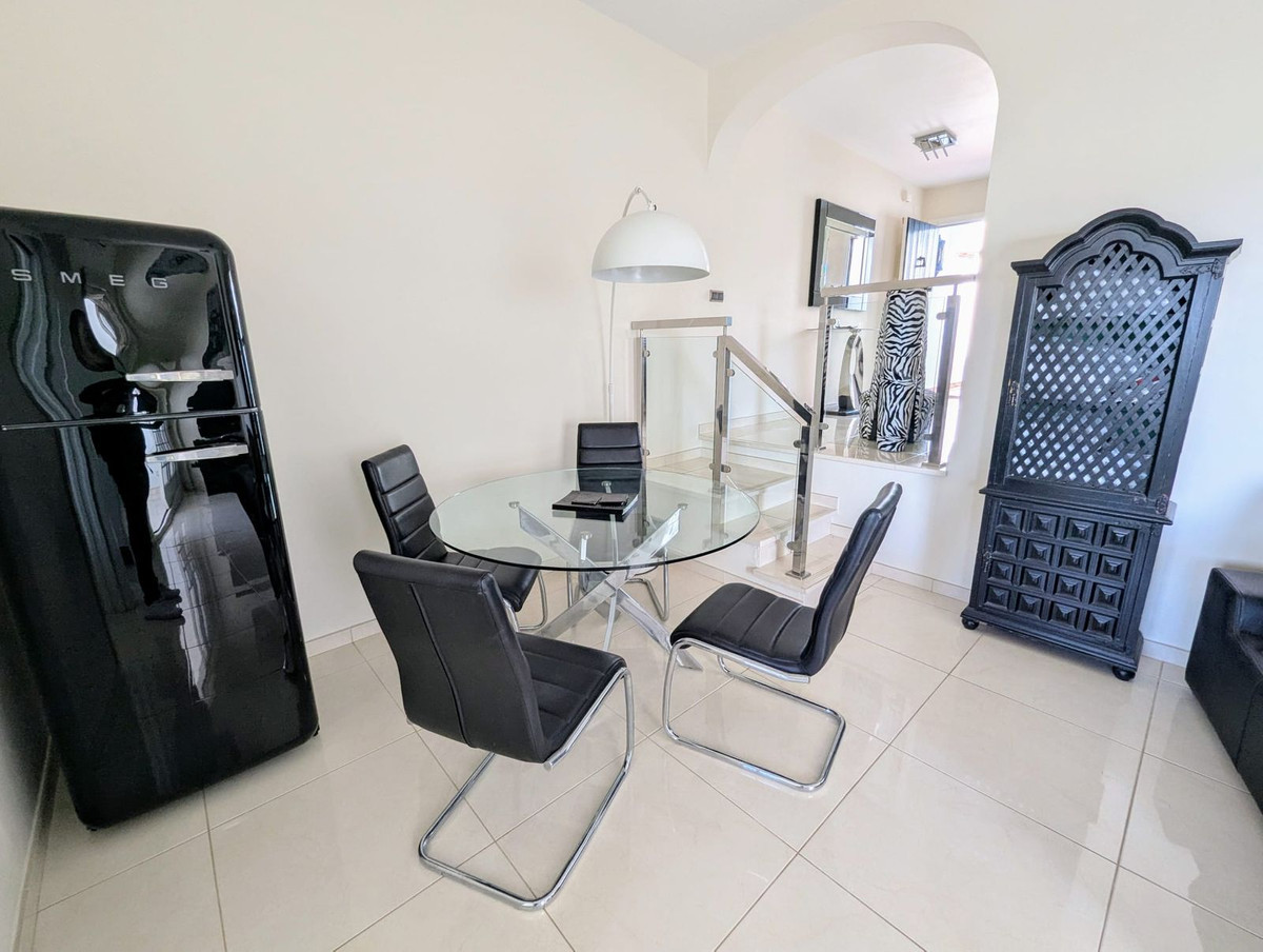 2 Bed Apartment for sale in Puerto De Cabopino Costa Del Sol, Málaga, Spain