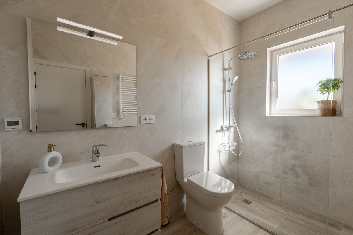 4 Bed Townhouse for sale in Guadalmina Alta Costa Del Sol, Málaga, Spain