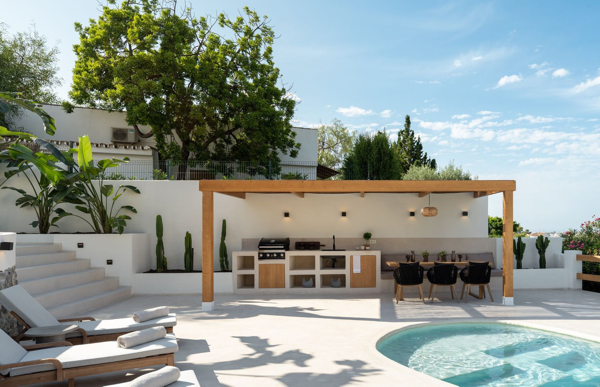 4 Bed Townhouse for sale in Guadalmina Alta Costa Del Sol, Málaga, Spain