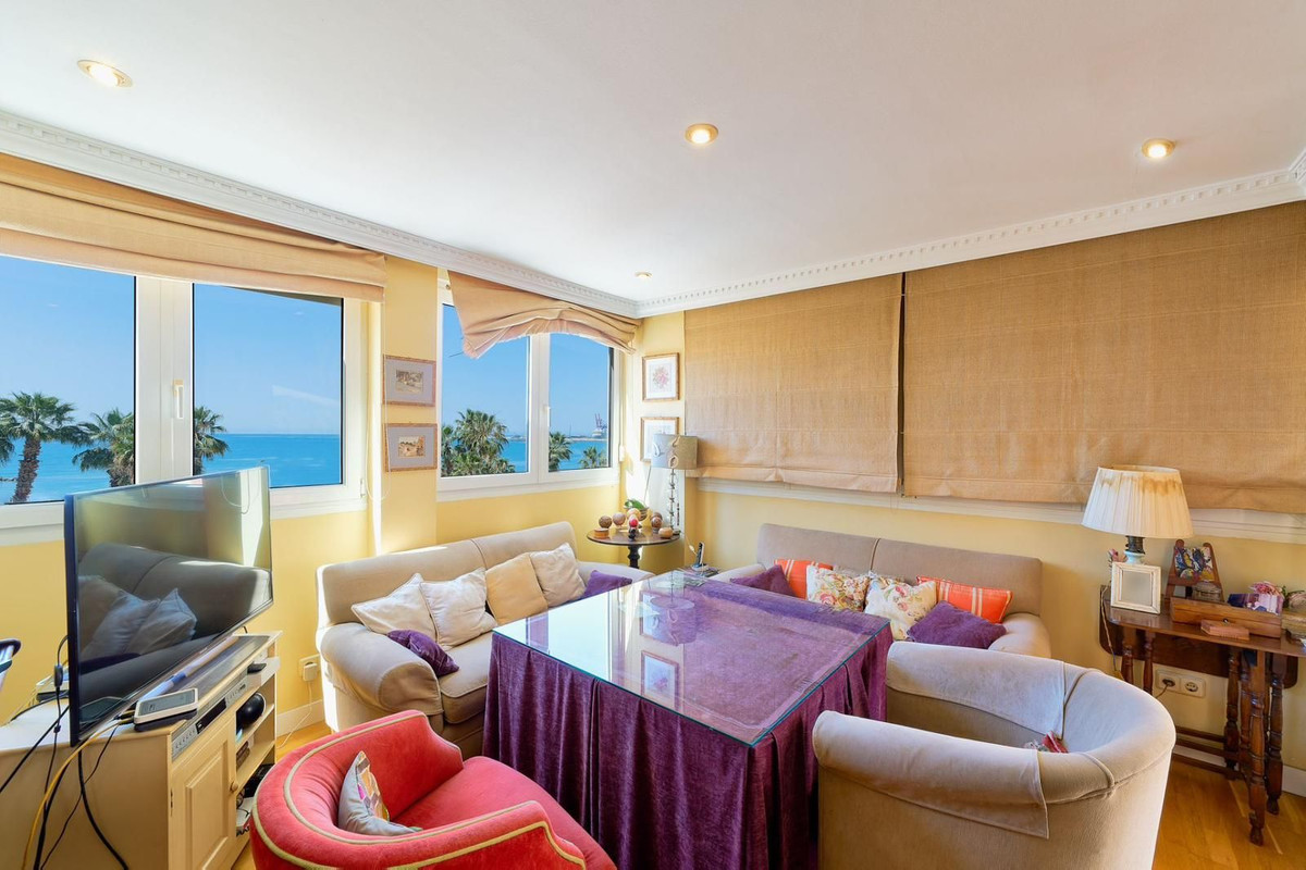3 Bed Apartment for sale in Malagueta Málaga Ciudad, Málaga, Spain