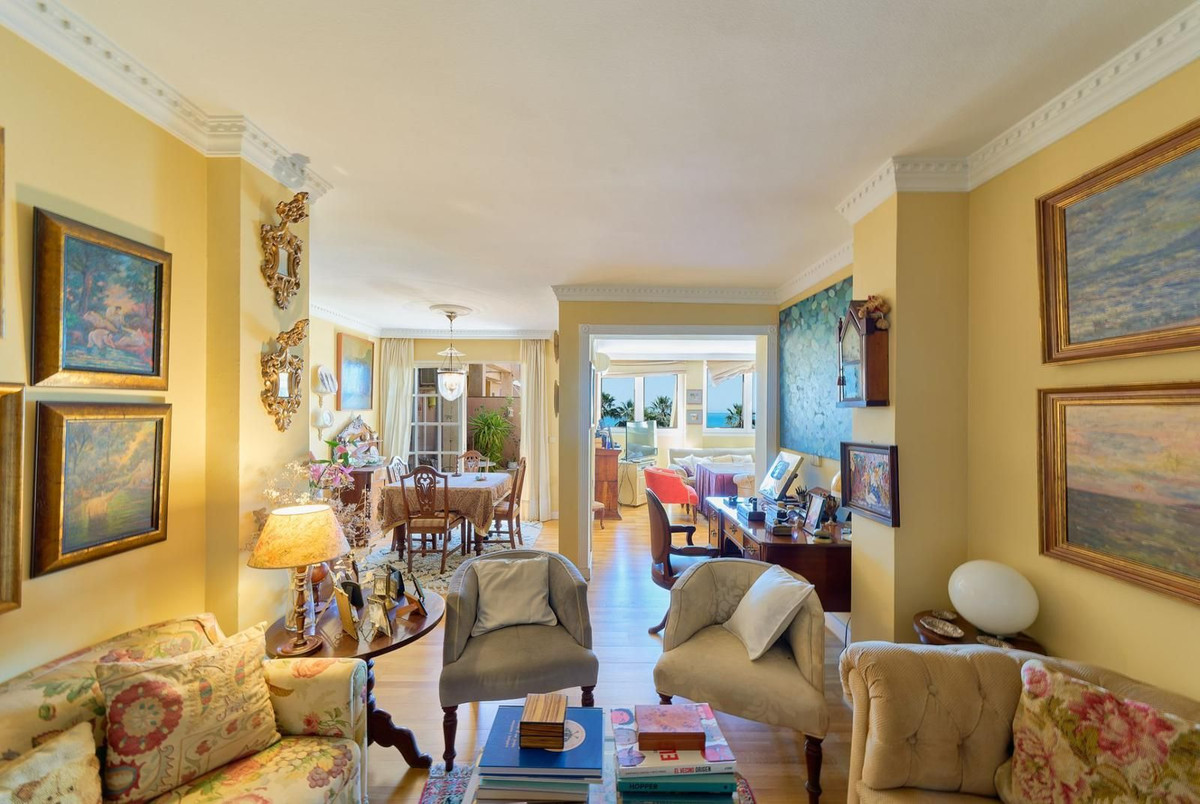 3 Bed Apartment for sale in Malagueta Málaga Ciudad, Málaga, Spain