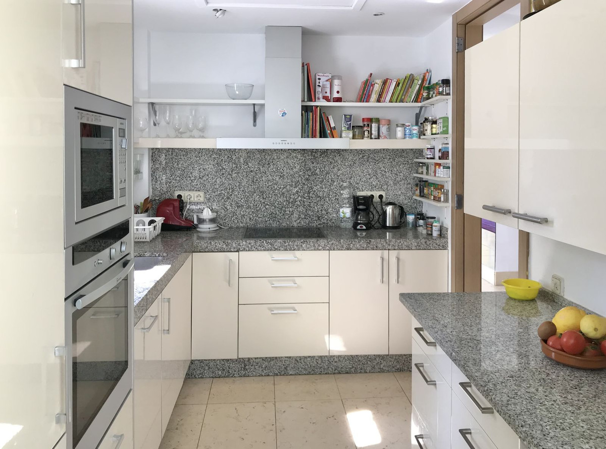 2 Bed Apartment for sale in Altos De Los Monteros Costa Del Sol, Málaga, Spain