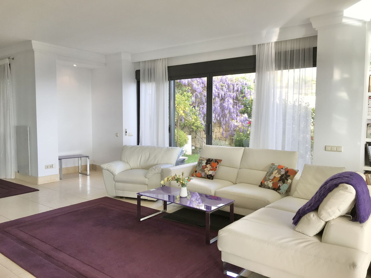 2 Bed Apartment for sale in Altos De Los Monteros Costa Del Sol, Málaga, Spain