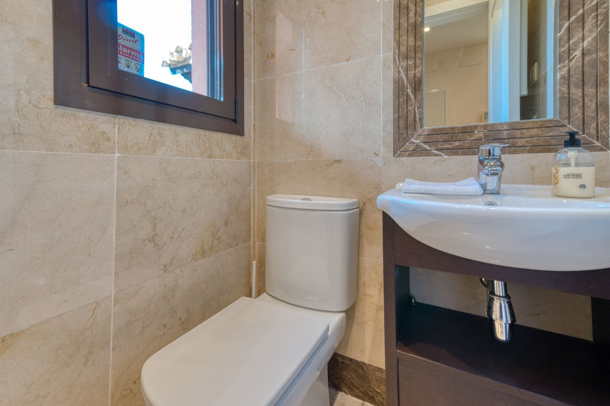 Se vende Adosada de 3 dormitorios en Costa Del Sol, Málaga, España