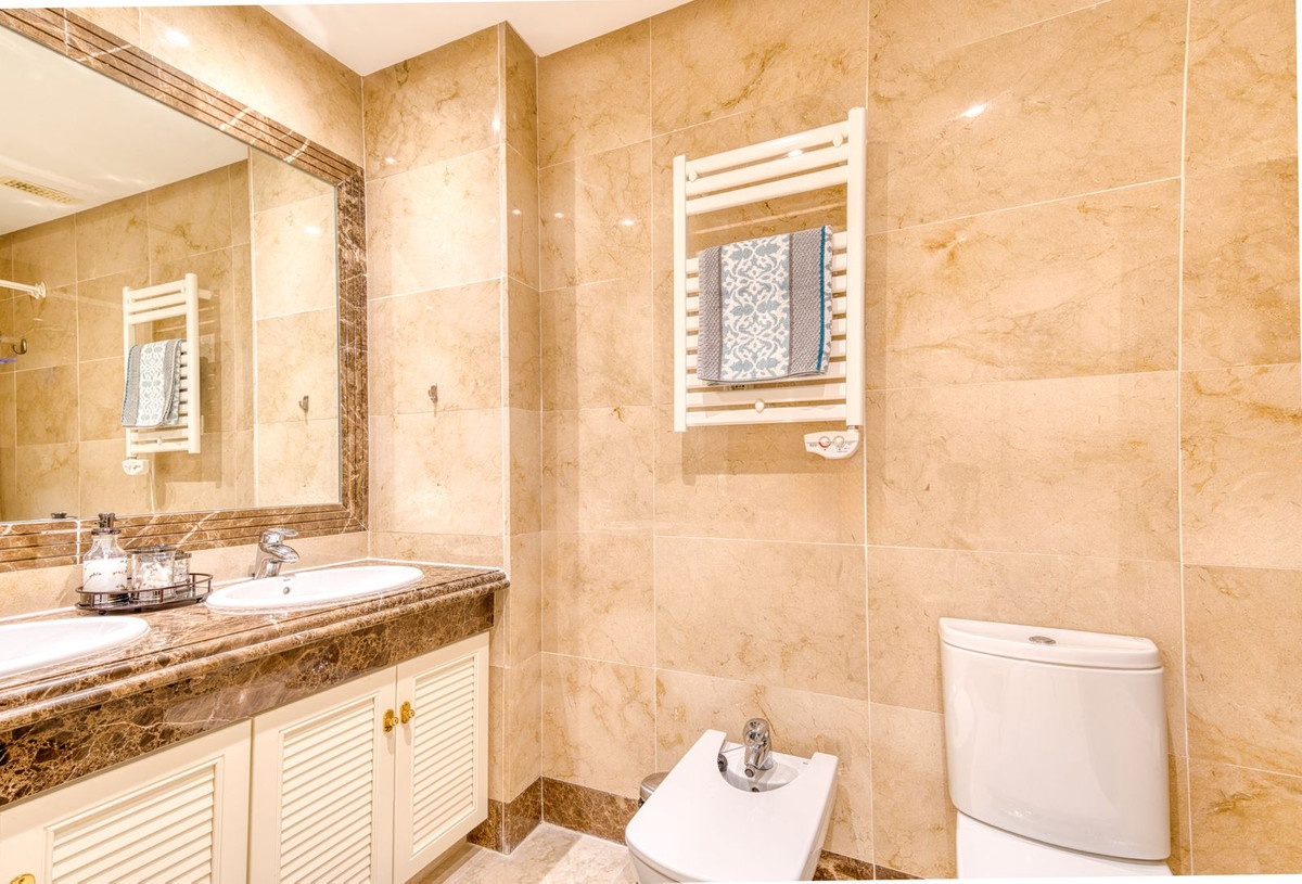 Se vende Adosada de 3 dormitorios en Costa Del Sol, Málaga, España