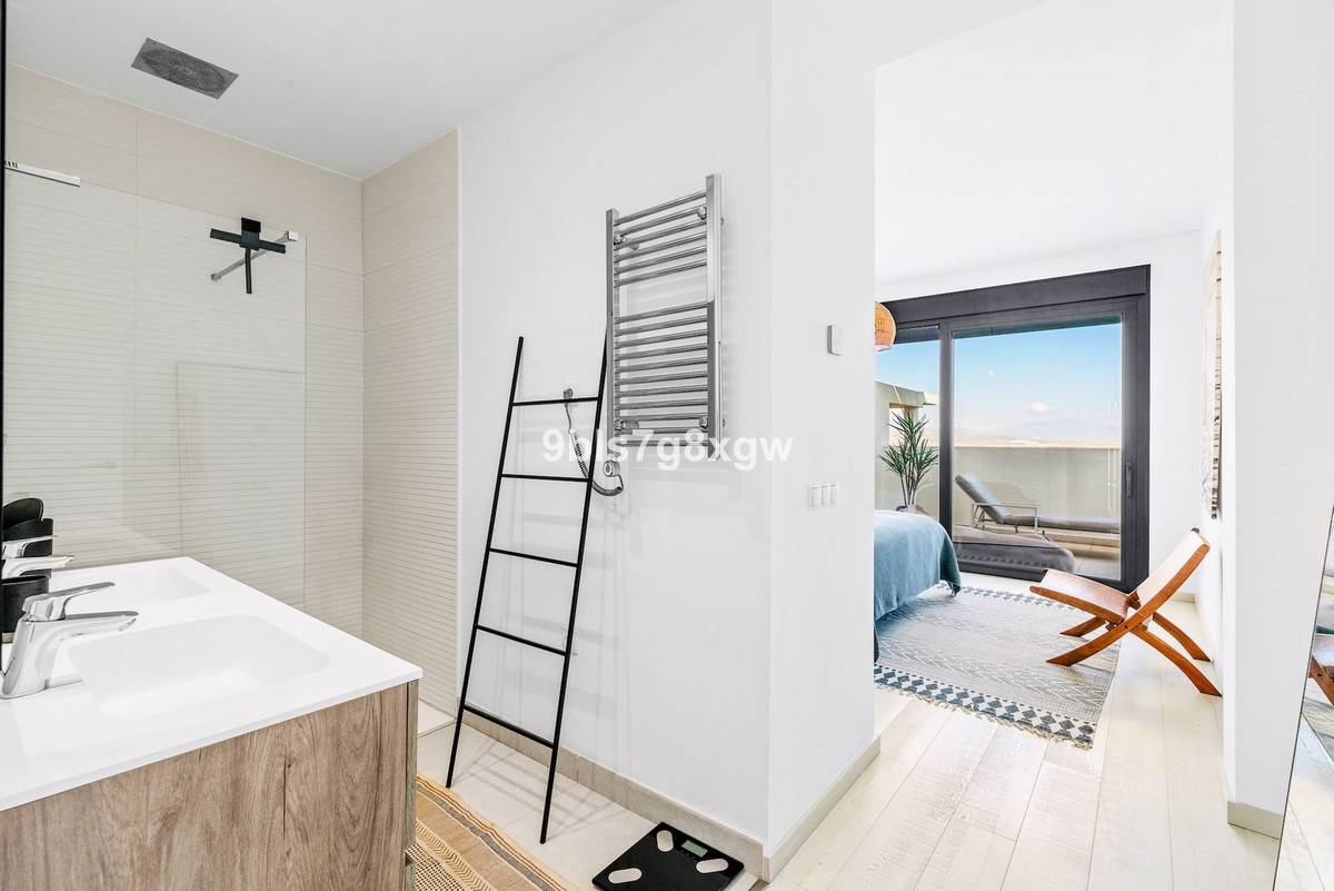 2 Bed Apartment for sale in Casares Playa Costa Del Sol, Málaga, Spain