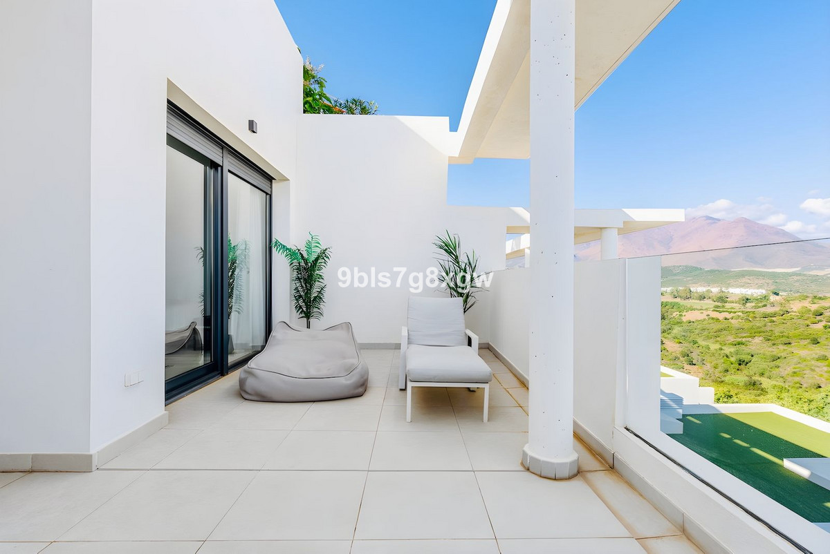 2 Bed Apartment for sale in Casares Playa Costa Del Sol, Málaga, Spain