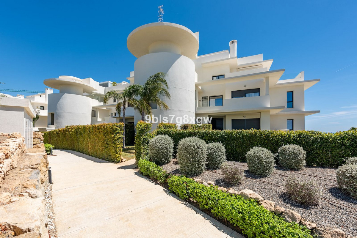 2 Bed Apartment for sale in Casares Playa Costa Del Sol, Málaga, Spain