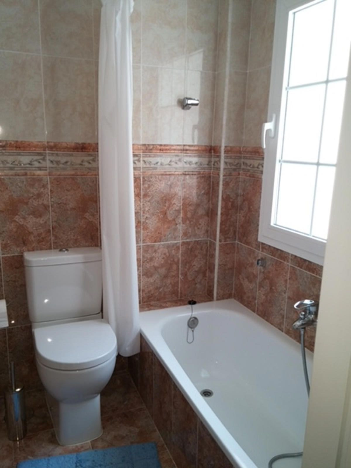 10 Bed Townhouse for sale in Mijas Costa Del Sol, Málaga, Spain