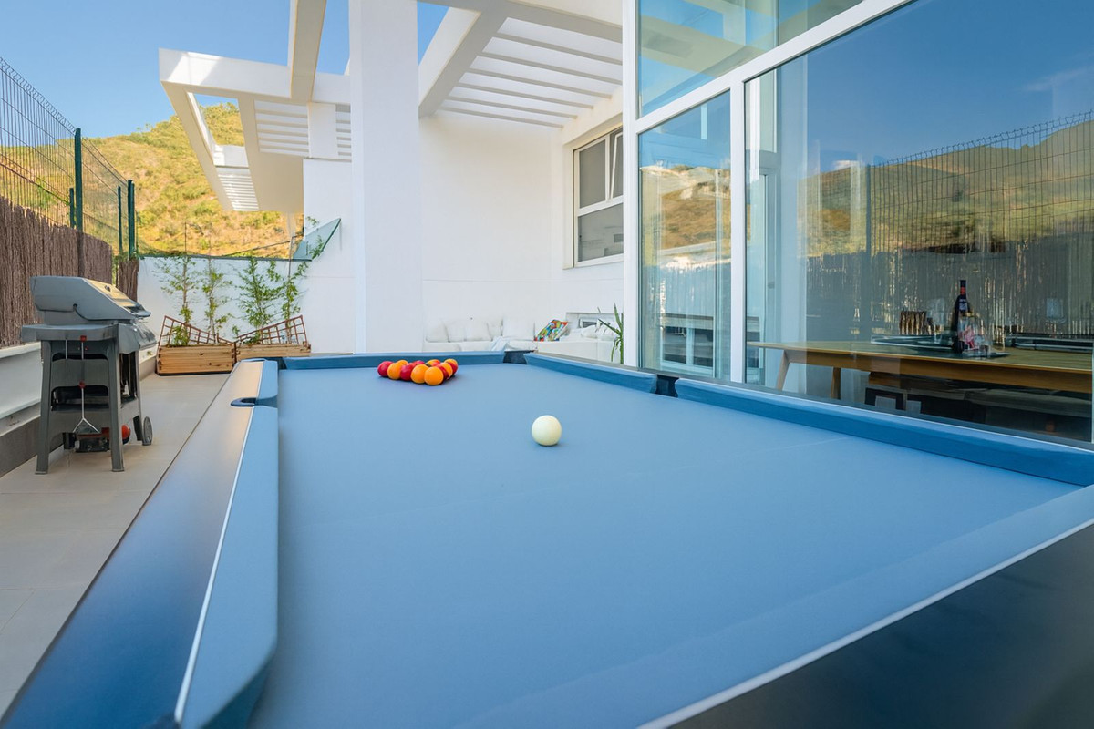 Se vende Apartamento Planta Baja de 3 dormitorios en Costa Del Sol, Málaga, España