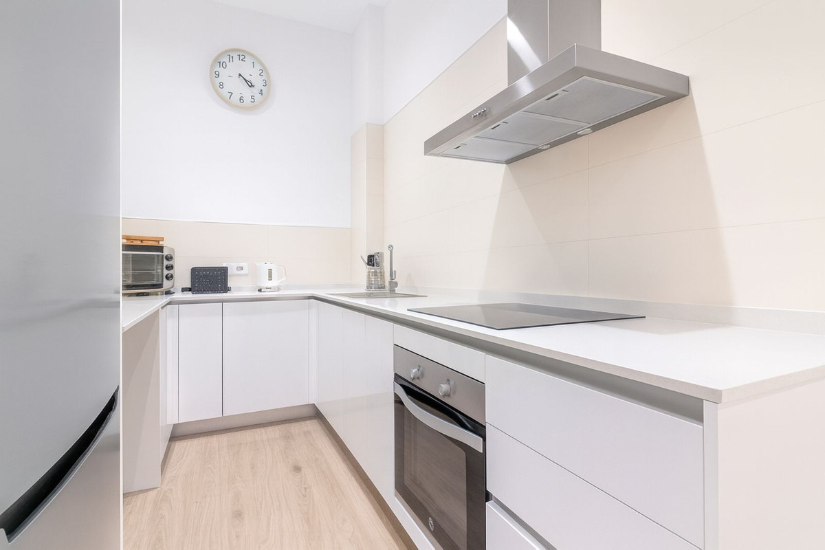 Se vende Apartamento Planta Baja de 3 dormitorios en Costa Del Sol, Málaga, España