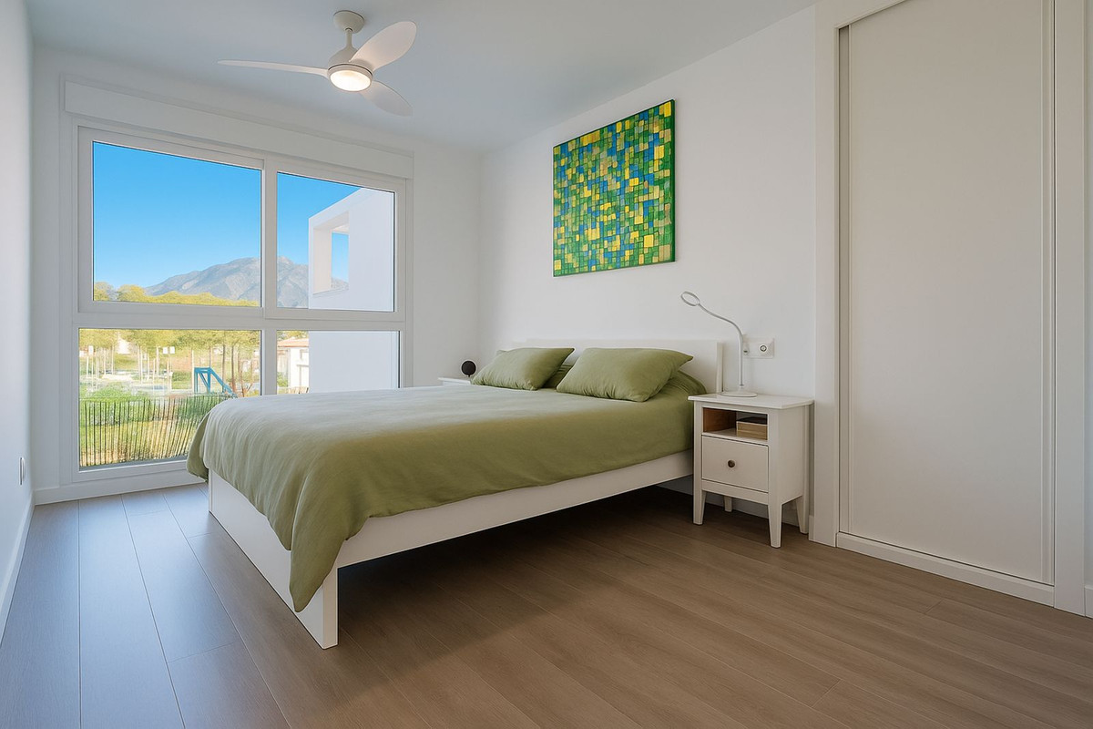 Se vende Apartamento Planta Baja de 3 dormitorios en Costa Del Sol, Málaga, España