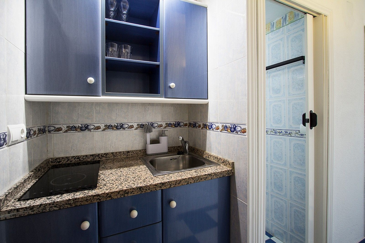 Se vende Estudio Planta Media  en Costa Del Sol, Málaga, España