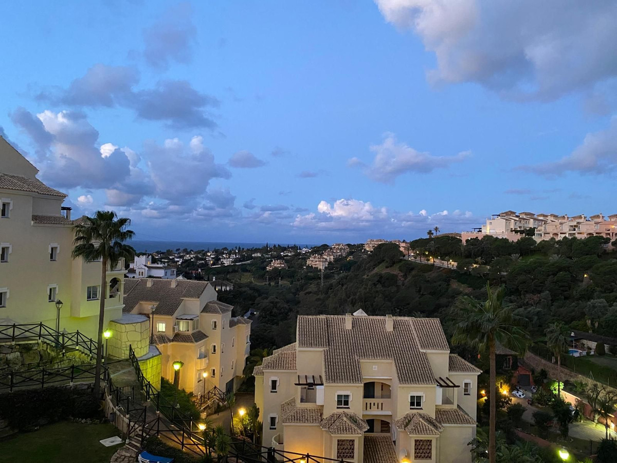 2 Bed Apartment for sale in Elviria Costa Del Sol, Málaga, Spain