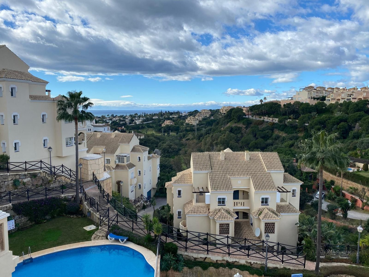2 Bed Apartment for sale in Elviria Costa Del Sol, Málaga, Spain