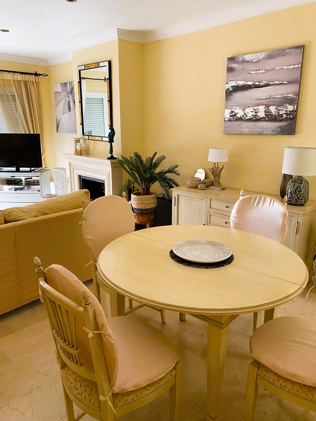 2 Bed Apartment for sale in Elviria Costa Del Sol, Málaga, Spain